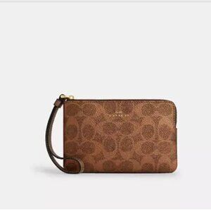 Corner Zip Wristlet In Signature Canvas